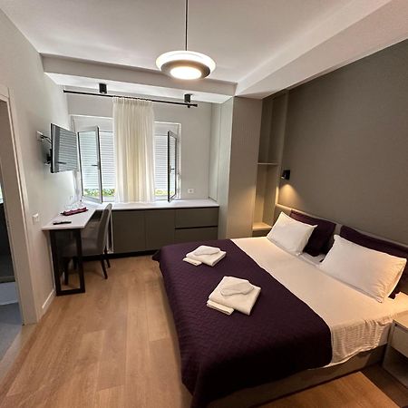 Soin Rooms Tirana Esterno foto