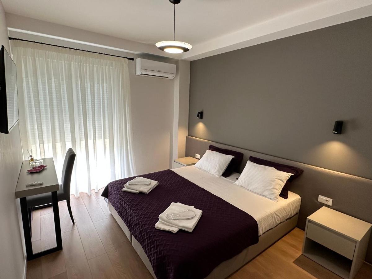 Soin Rooms Tirana Esterno foto