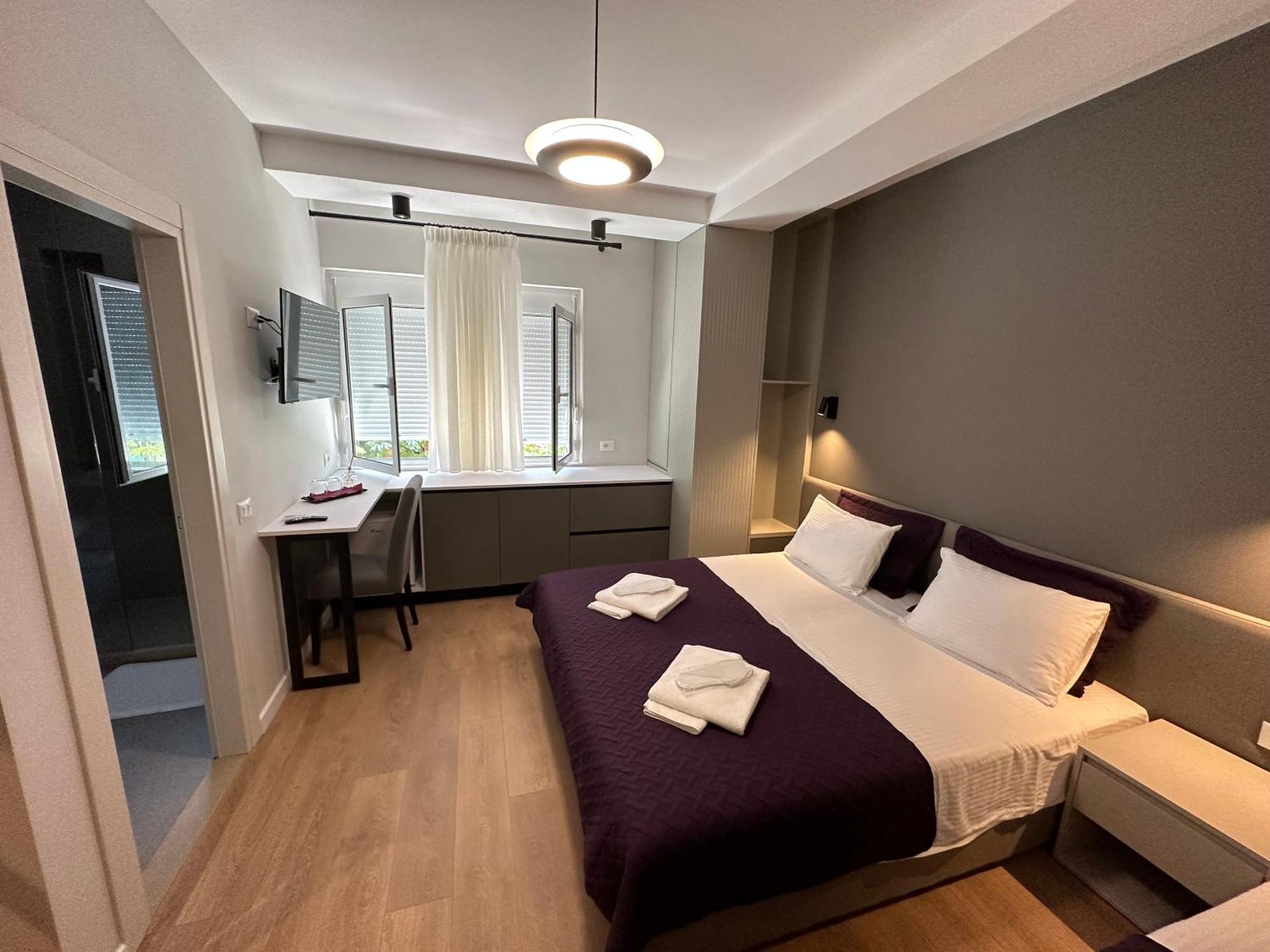 Soin Rooms Tirana Esterno foto